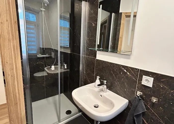 Zum Schlosspark Apartamento *